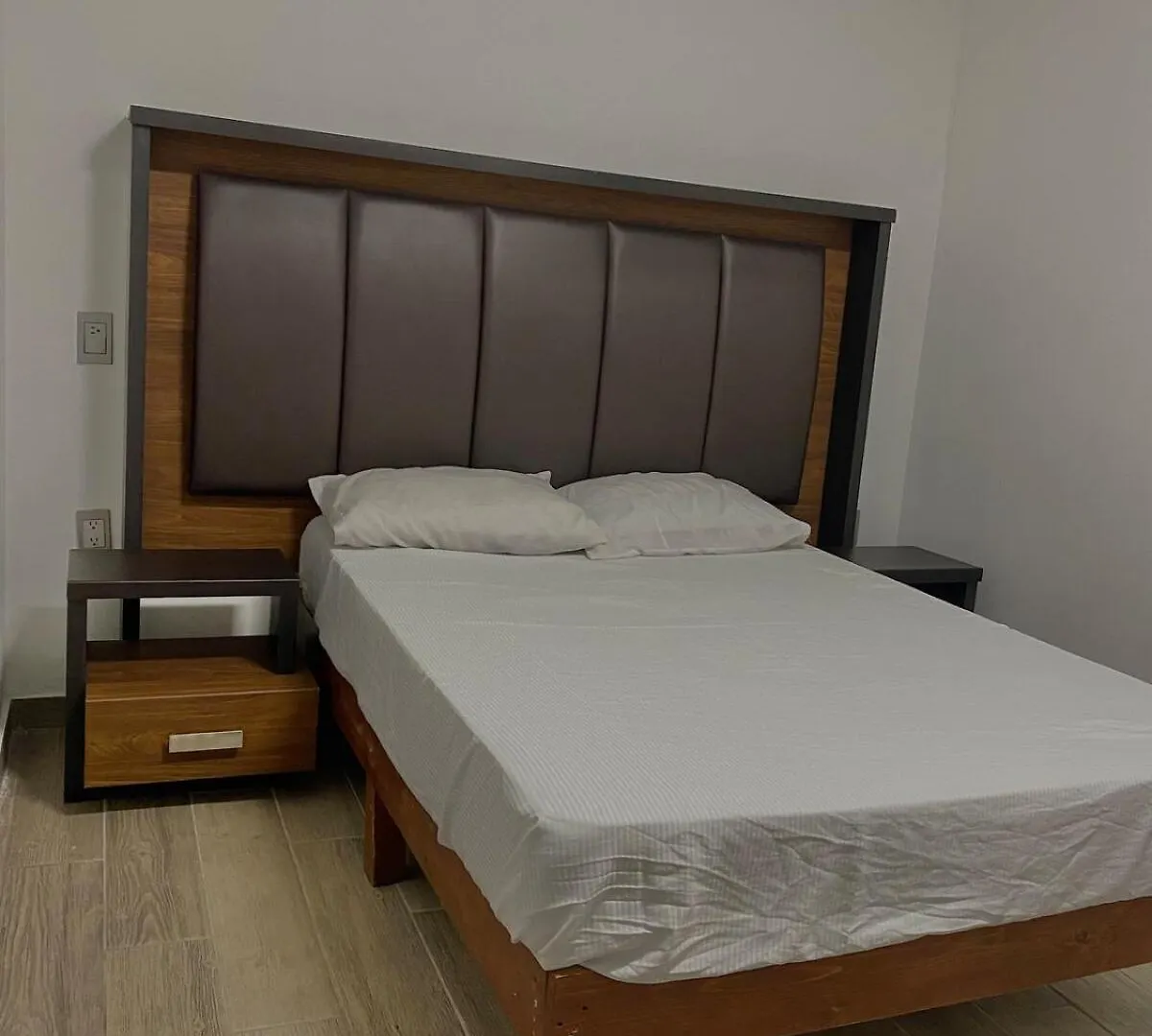 Departamento A 10 Min Zoo Gdl Y Arena Gdl Apartment Guadalajara 0*,
